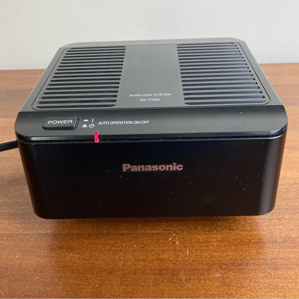 PANASONIC Wireless Speaker System SE-FX65 *with Receiver and Antenna Only*